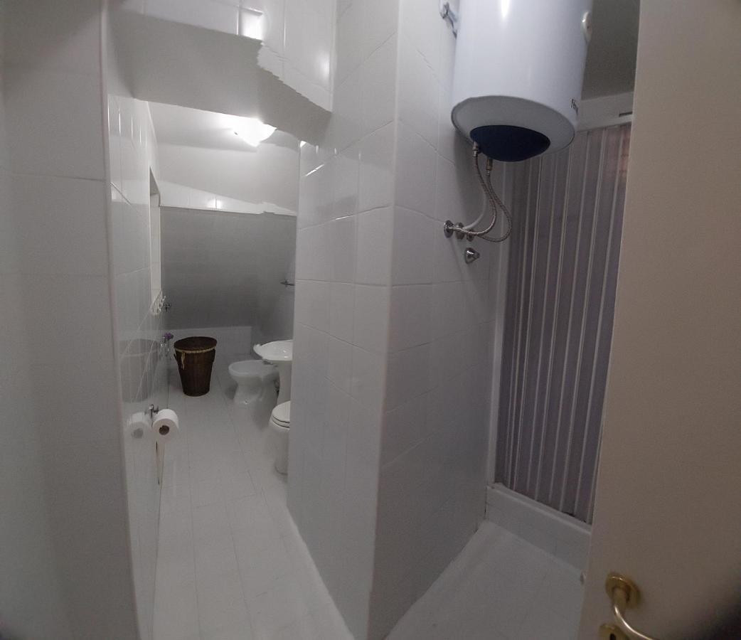 Villa A due passi da Dante deluxe à Naples Extérieur photo