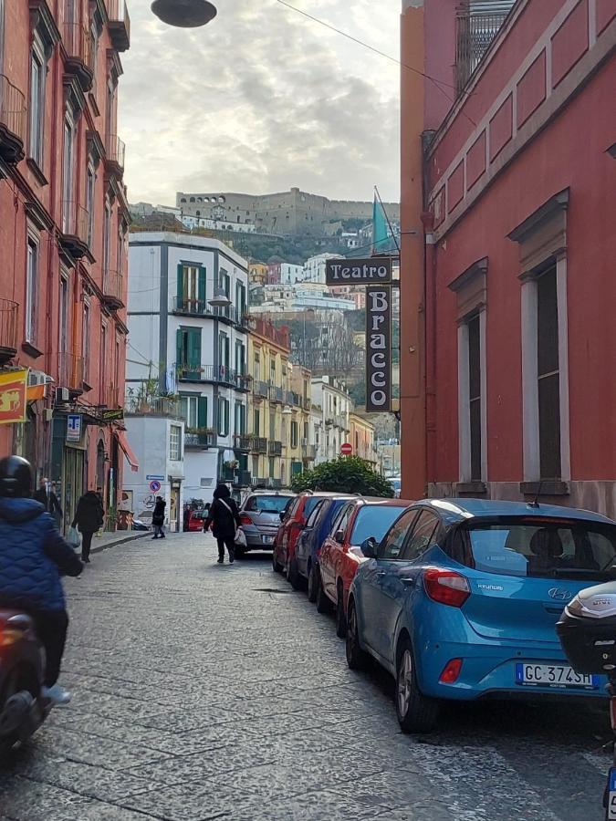 Villa A due passi da Dante deluxe à Naples Extérieur photo